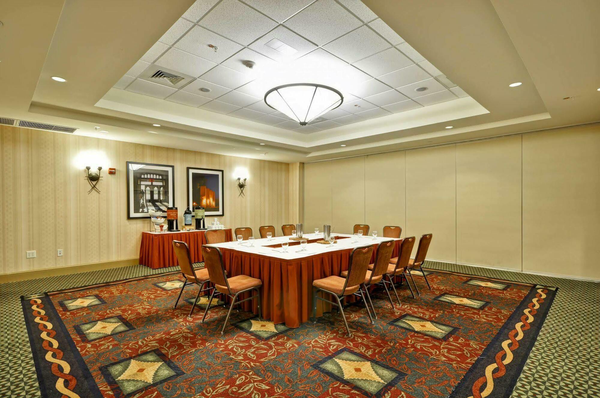 Hilton Garden Inn Blacksburg University Kültér fotó